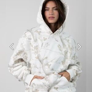 Comfrt NEW Camo White Oak Hoodie Sweatshirt Oversized Unisex Small, Fits Medium+